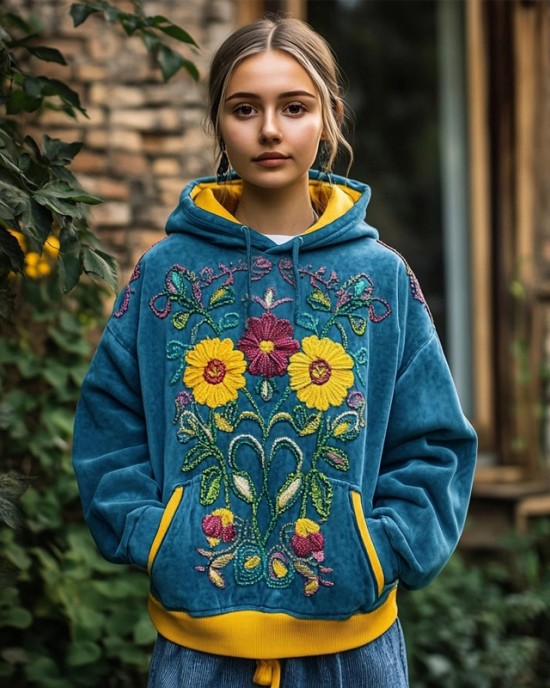 Vintage Ukrainian Floral Embroidered Washed Cozy Hoodie Vintage Ukrainian Floral Embroidered Washed Cozy Hoodie