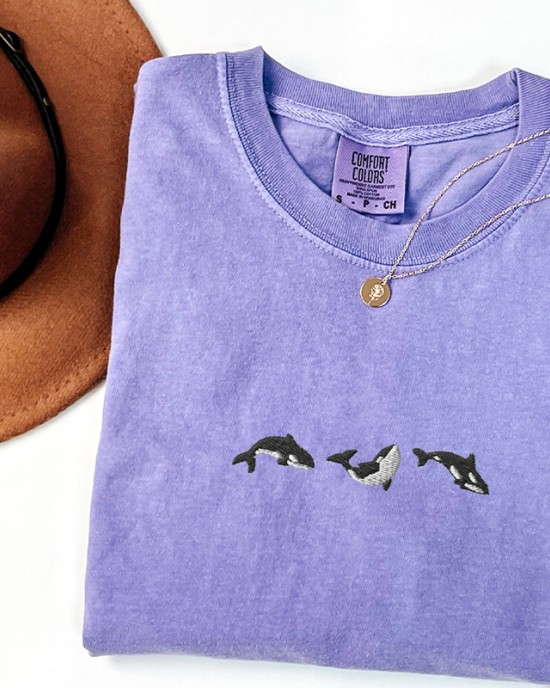 Whale Embroidered Short Sleeve T-shirt Whale Embroidered Short Sleeve T-shirt