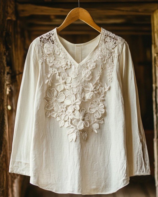 Women's Retro Floral Lace Embroidery Art V-neck Shirt Women's Retro Floral Lace Embroidery Art V-neck Shirt