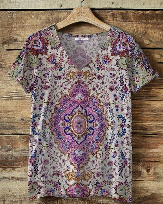 Women's Hippie Print V-neck T-shirt