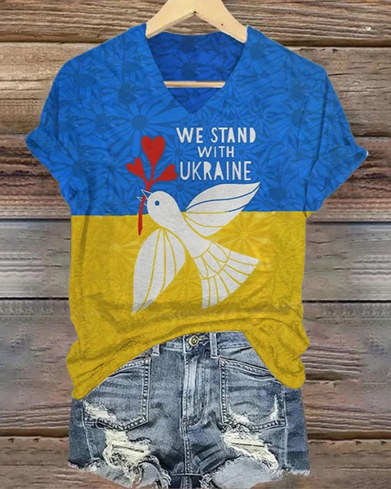 Women's We Stand With Ukraine Stop Ukr War Print T-shirt