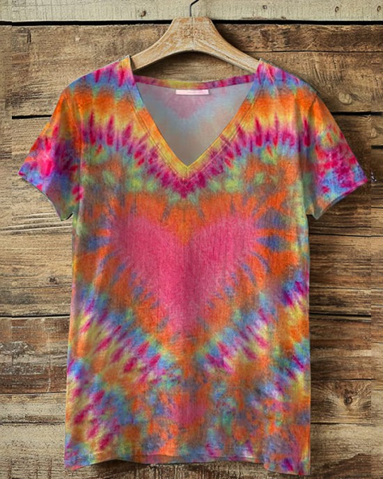 Women's Hippie Print V-neck T-shirt Women's Hippie Print V-neck T-shirt