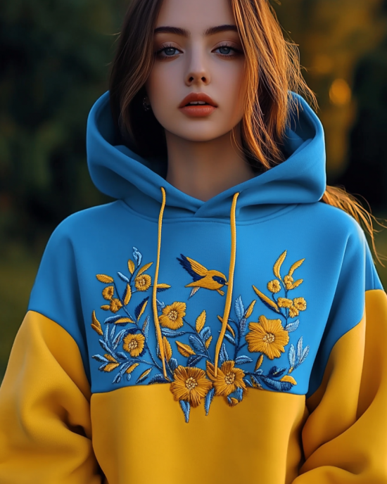 Women's Ukrainian Bird And Flower Embroidery Contrast Color Hoodie Women's Ukrainian Bird And Flower Embroidery Contrast Color Hoodie