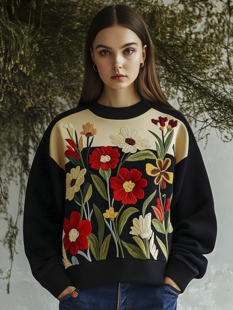 Vibrant Floral Embroidery Women's Crew Neck Sweatshirt
