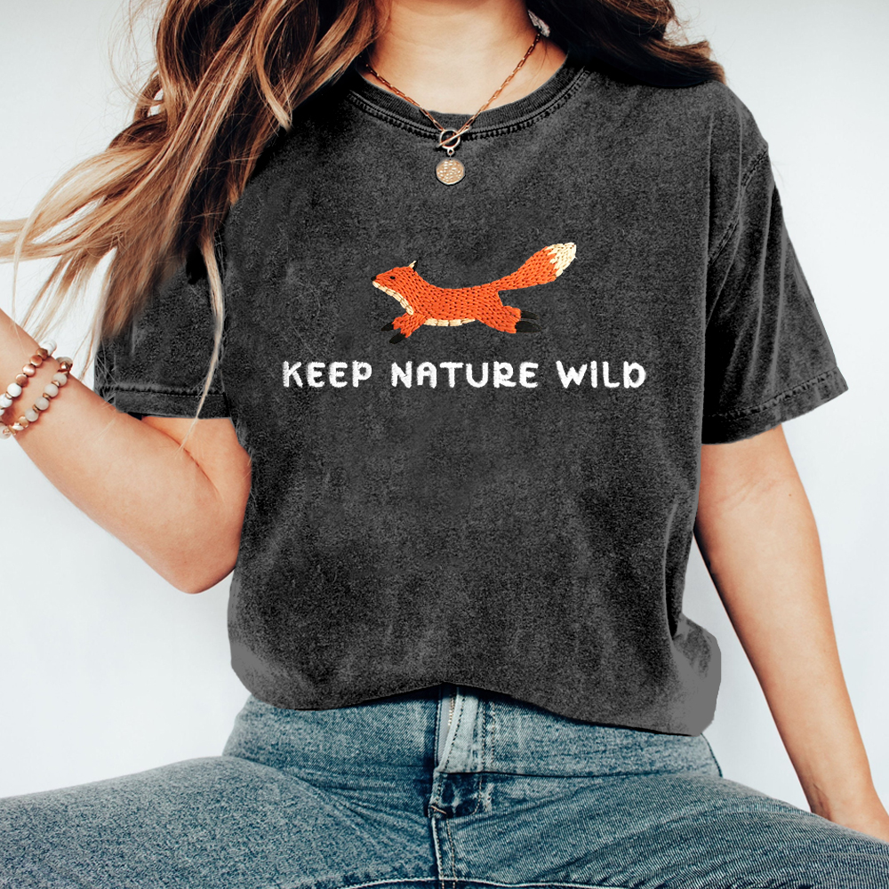 Keep Nature Wild Fox Embroidered Washed T Shirt Keep Nature Wild Fox Embroidered Washed T Shirt
