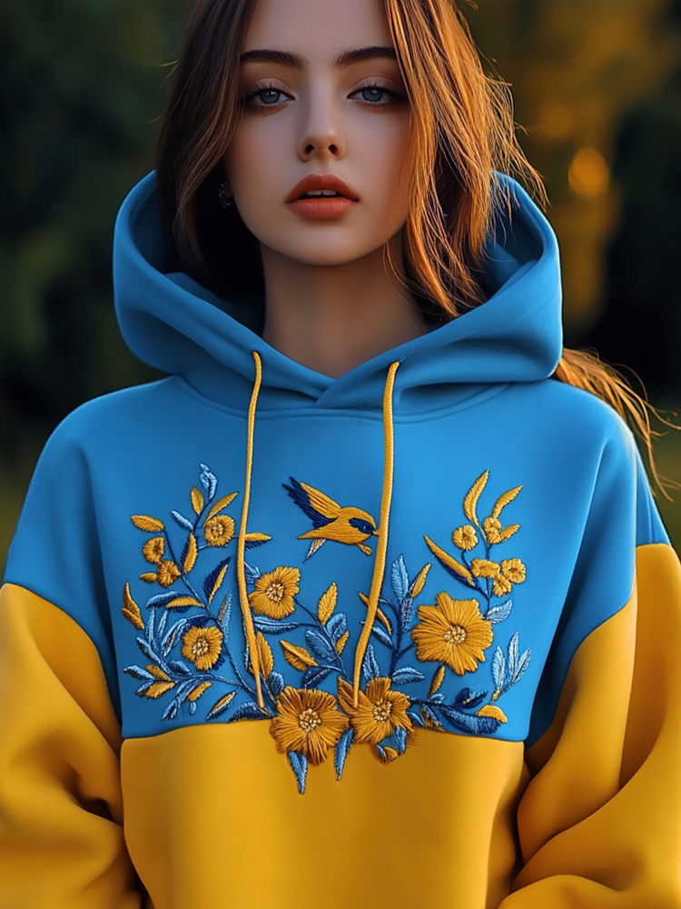 Women's Ukrainian Bird And Flower Embroidery Contrast Color Hoodie